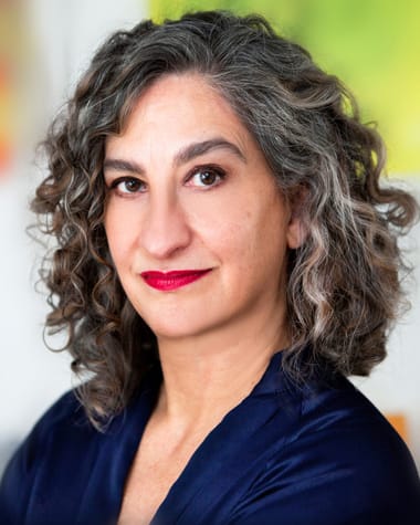 Claudia Trajano Faria